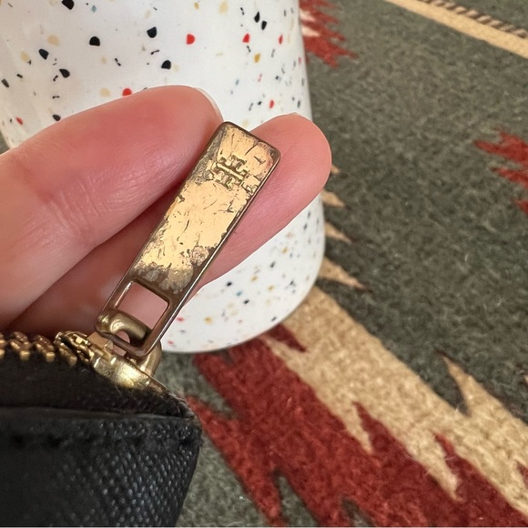 Tory Burch Robinson Black Saffiano Leather Continental Wallet $275 - Picture 9 of 9